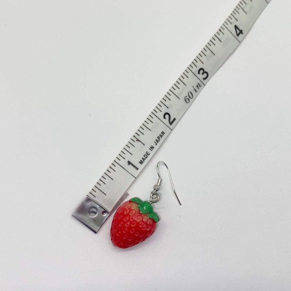 NEW Strawberry Earrings 🍓 - Picture 3 of 3
